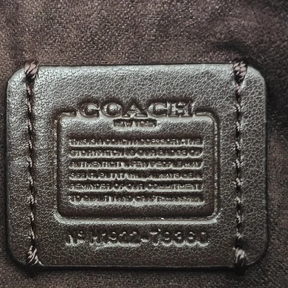 Authentic Coach Tabby Crossbody Bag - Picture 8 of 11